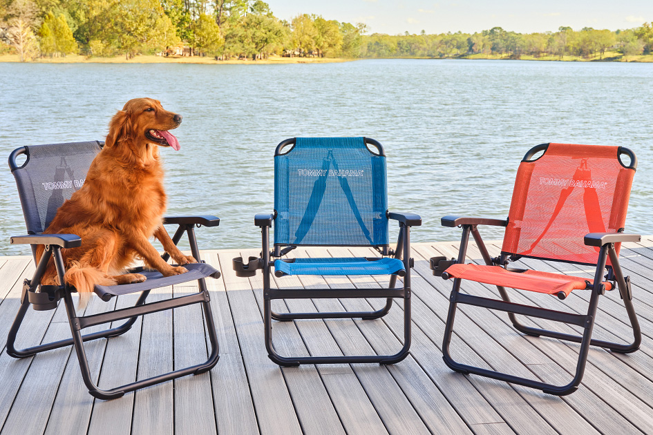 Lake Chairs & Accessories